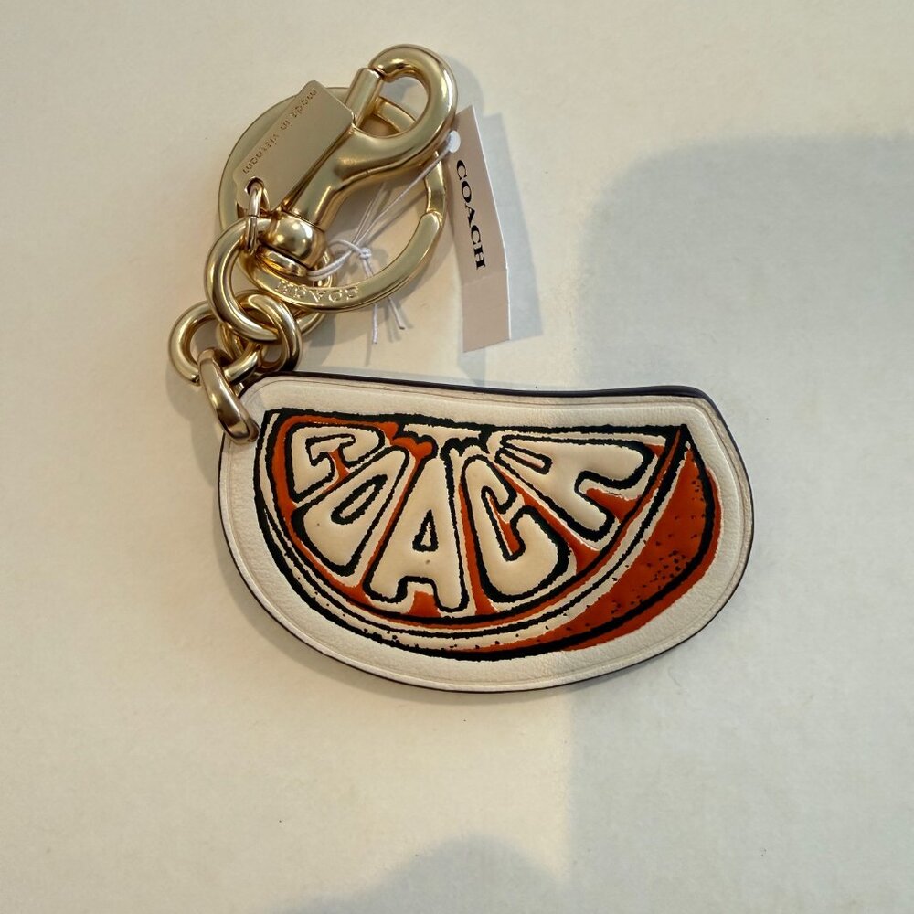 COACH orange, gold, SNAP VALET KEY FOB/ RING/ BAG CHARM, leather - Picture 8 of 10